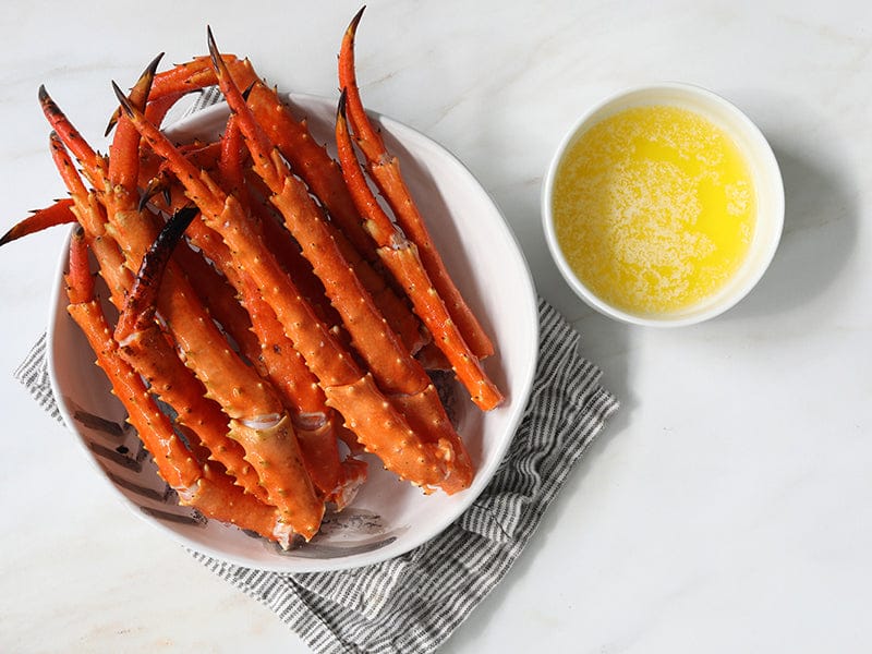 Cooked Wild Jumbo Golden King Crab Lower Legs - 1lb image